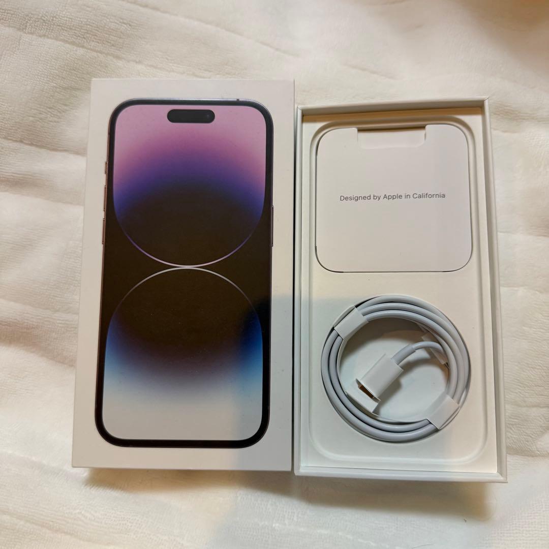 Apple iPhone 14 Pro 本体