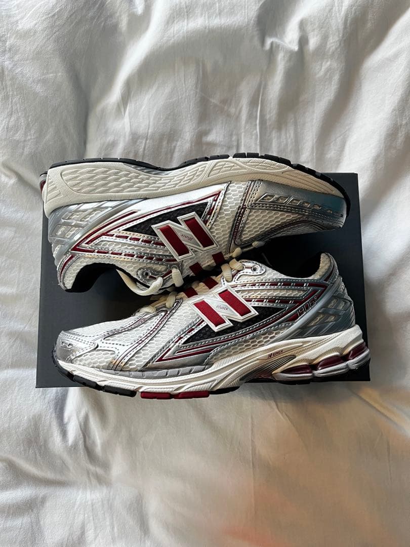 靴 New Balance 1906R Silver/Red 27cm