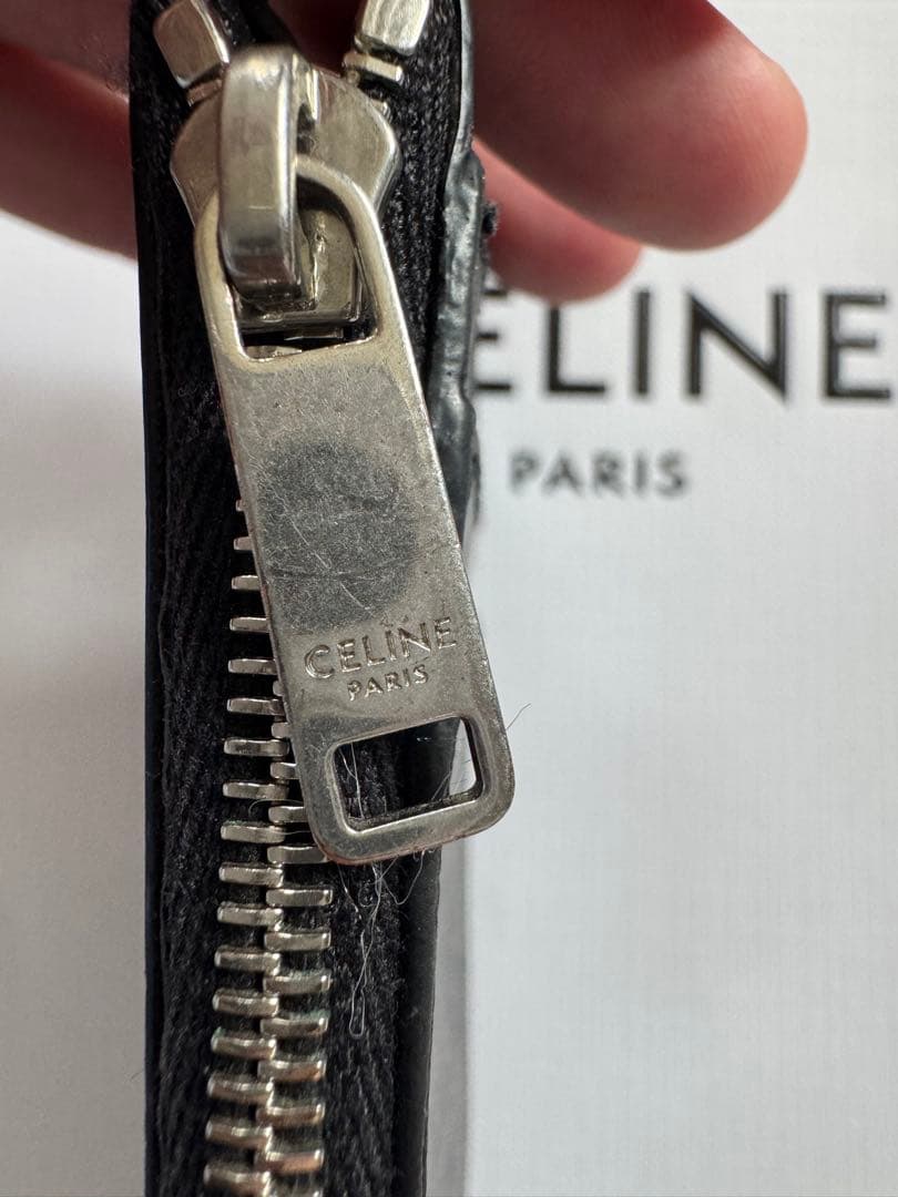 CELINE レザーケース ブラック/ダークグリーン