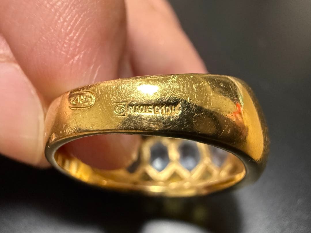 ゴールド リング 海外刻印？ 石付き / 素材 石 不明