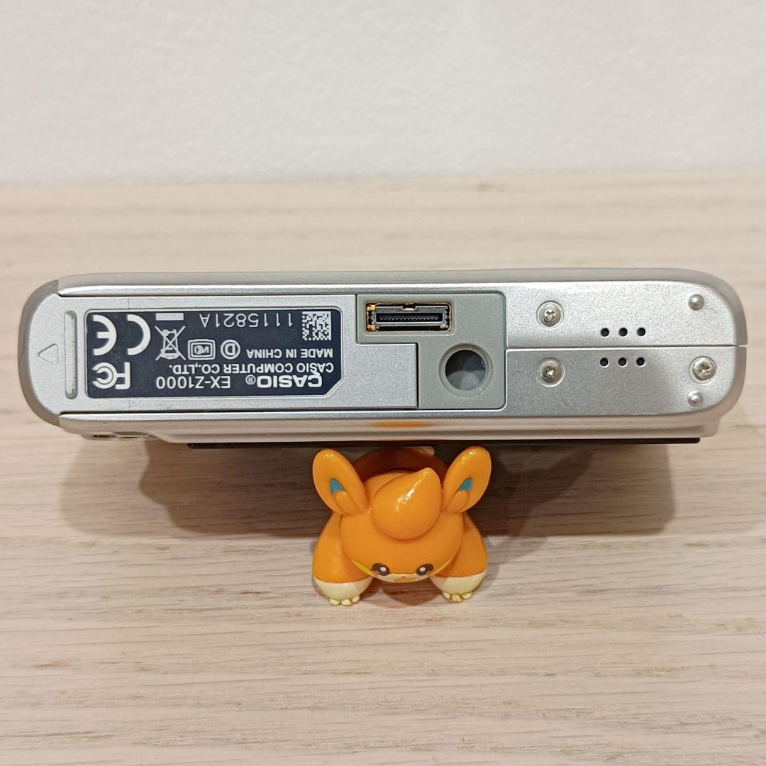 美品 コンパクト 動作確認済 CASIO EX-Z1000 デジカメ シルバー