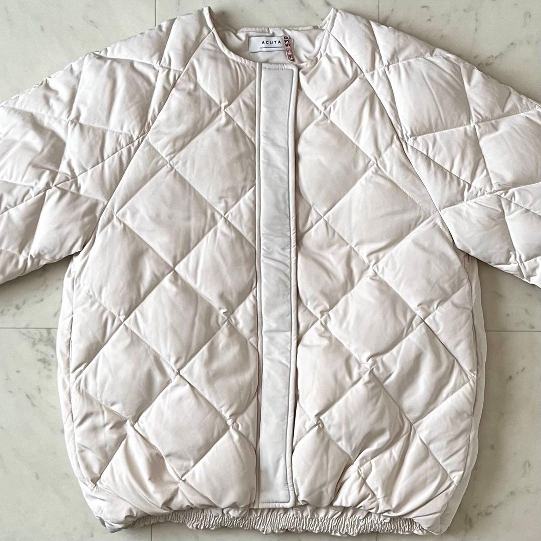 美品＊アーバンリサーチ コクーンキルティングダウン アイボリー 白 acuta