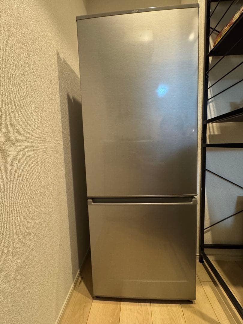 【なっと】アクア 201L 冷蔵庫　シルバー AQR-20M