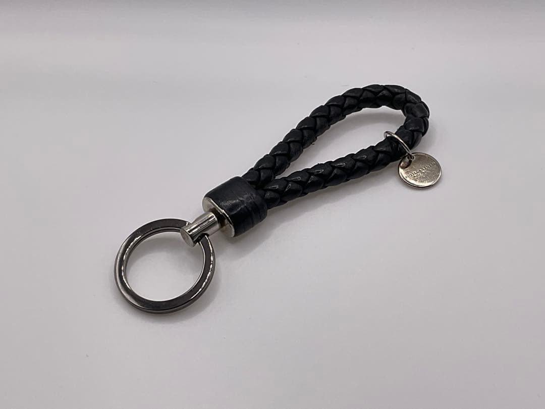 BOTTEGA VENETA ボッテガヴェネタ イントレチャート キーリング　黒
