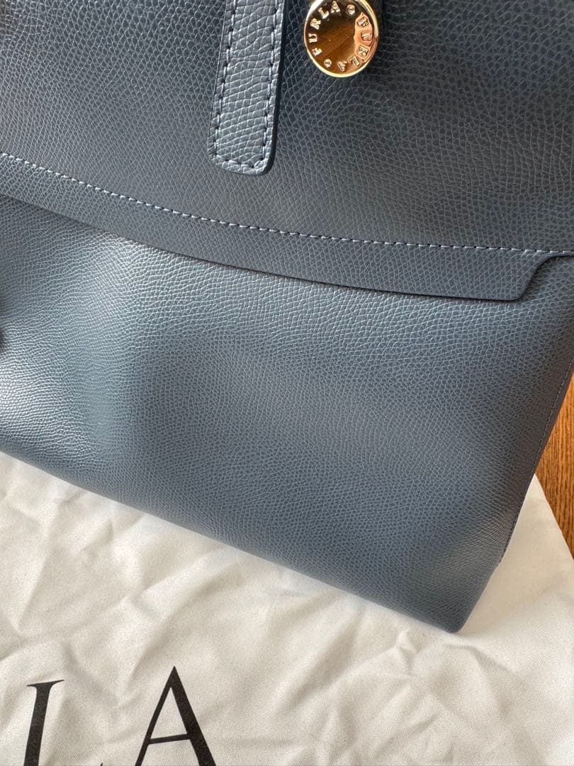 値下げ　FURLA パイパー　ハンドバッグ　Grigio Blu セレモニー用