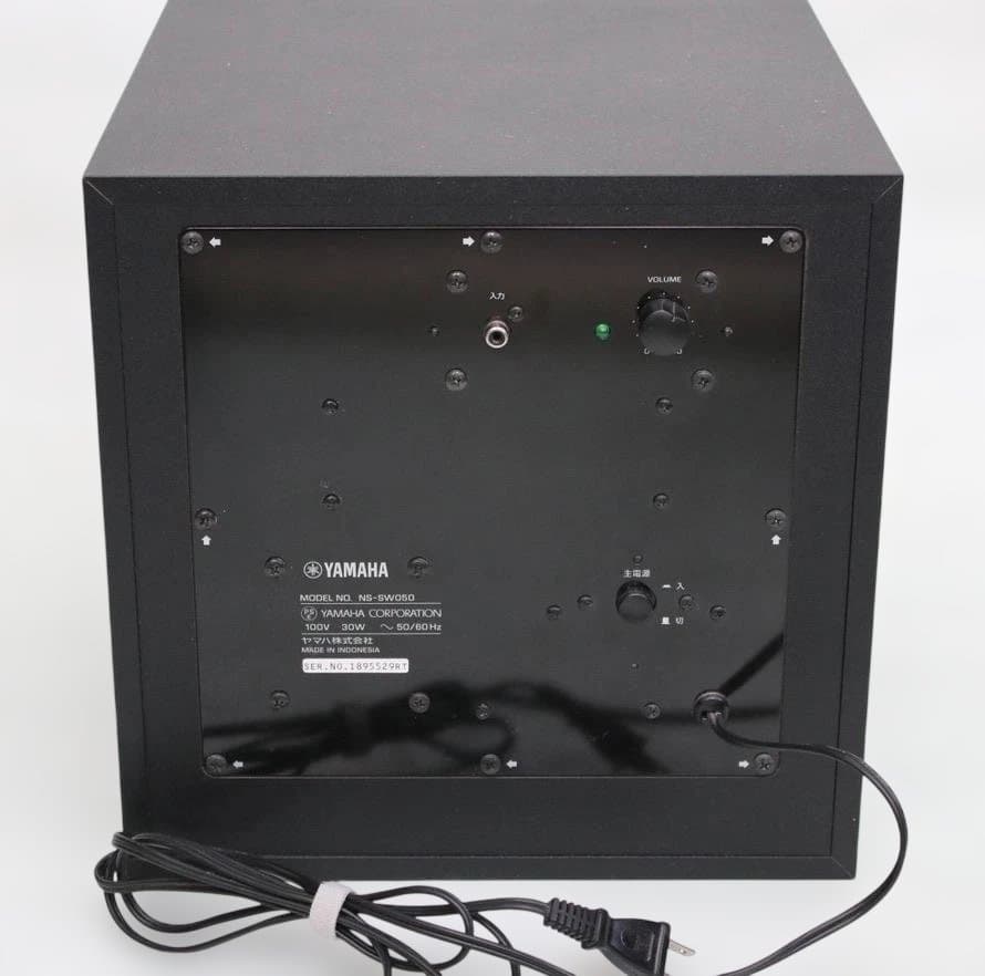 ◆ YAMAHA　NS-SW050　　◆ サブウーハースピーカー