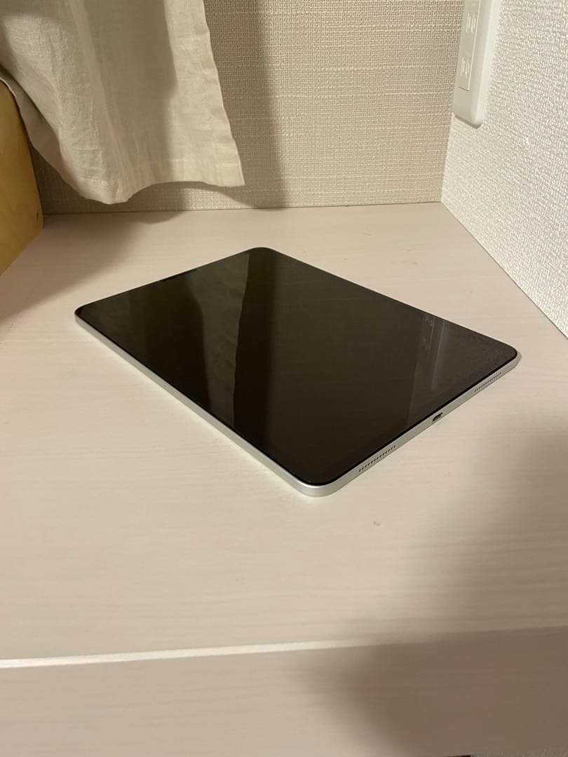 Apple 11インチ iPad Pro（第1世代）シルバー
