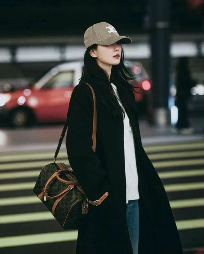 CELINE セリーヌ トリオンフ ベースボールキャップ コーデュロイ ブラウン