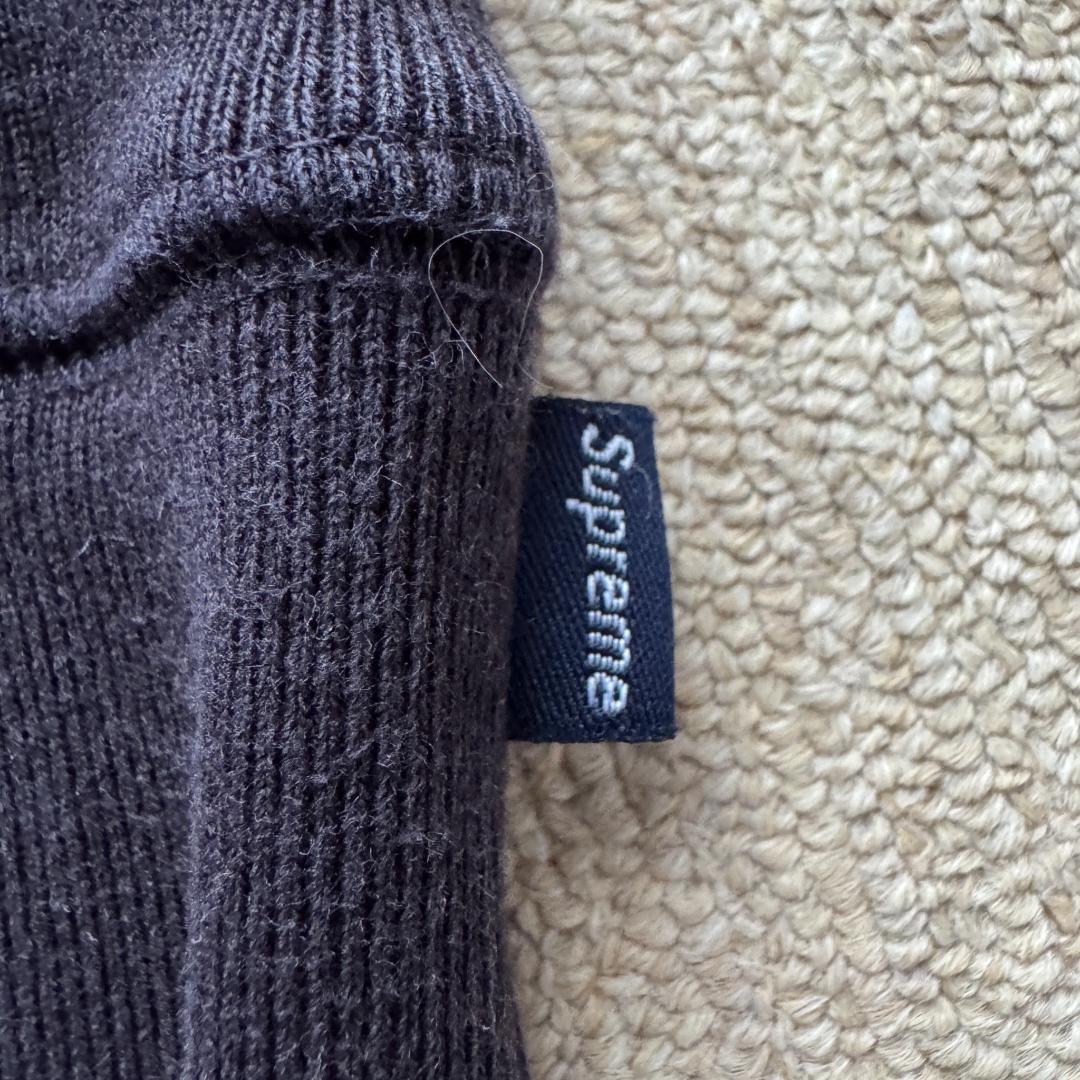 ロ*ズ様 Supreme Box Logo クルーネック スウェット 黒 カナダ