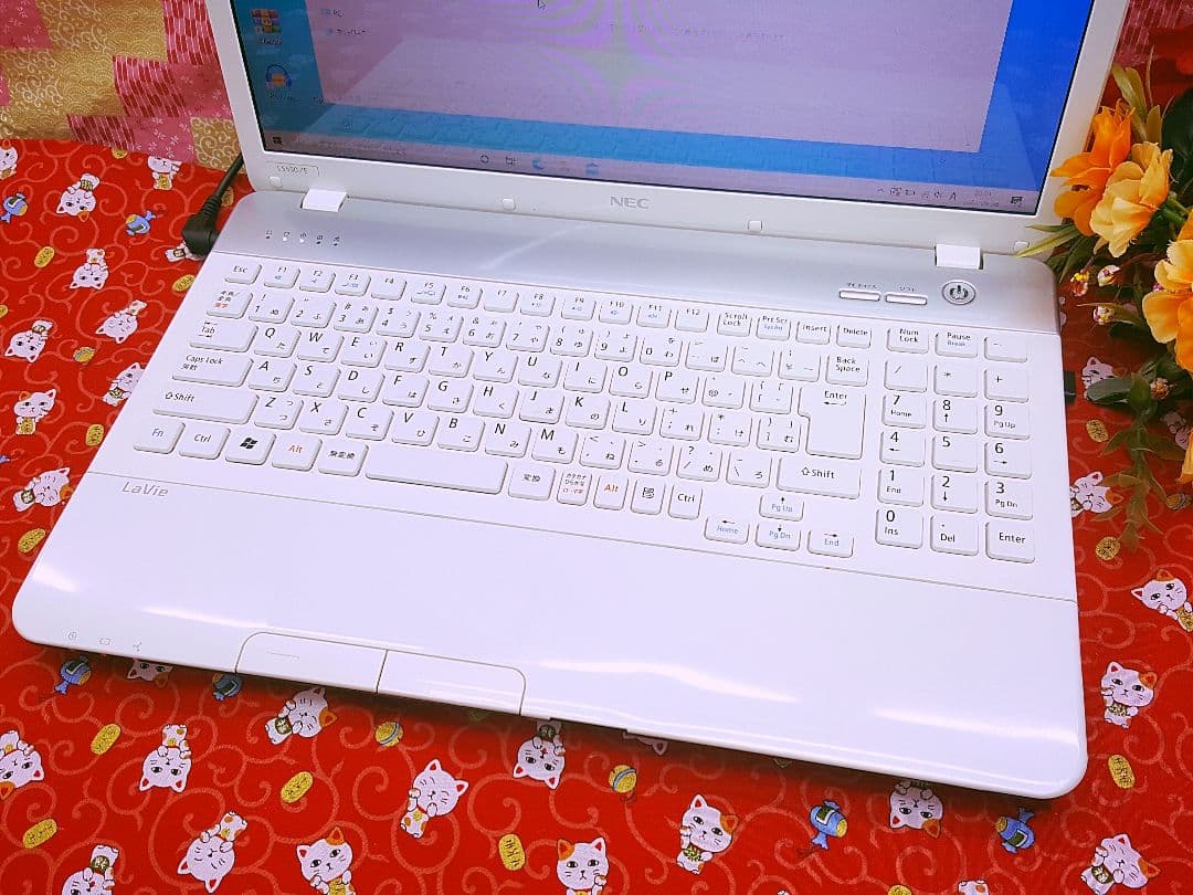 極上品！大容量６４０G！高速2世代Corei5搭載！新型Win10搭載！動画編集