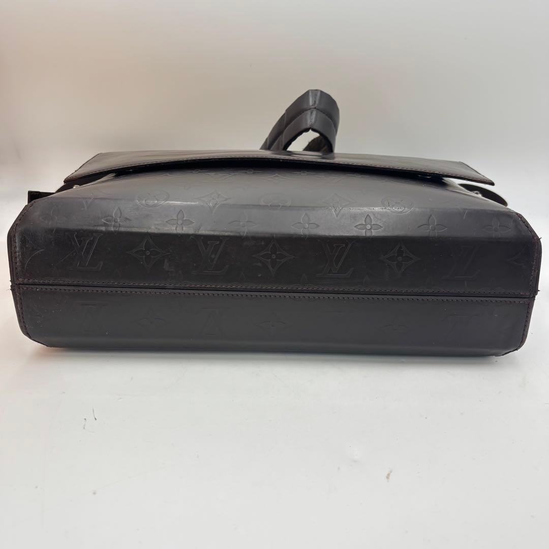 ルイヴィトン グラセ フォンジー ビジネスバッグ A4収納可　メッセンジャー