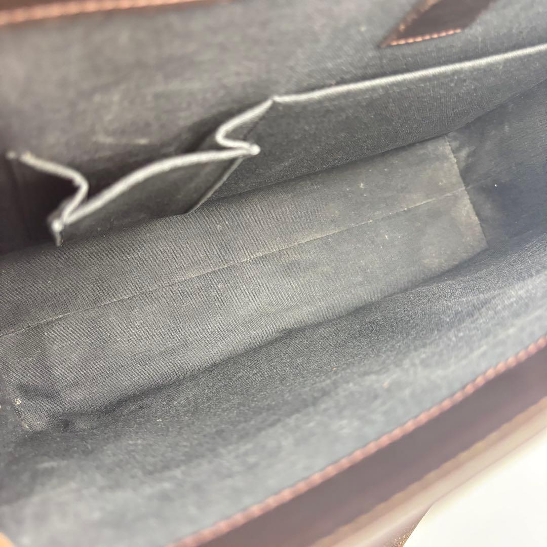 ルイヴィトン グラセ フォンジー ビジネスバッグ A4収納可　メッセンジャー