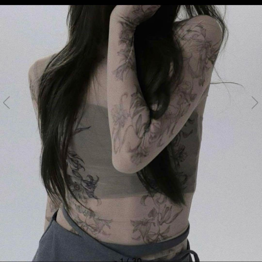 melt the lady　lily tattoo tops black