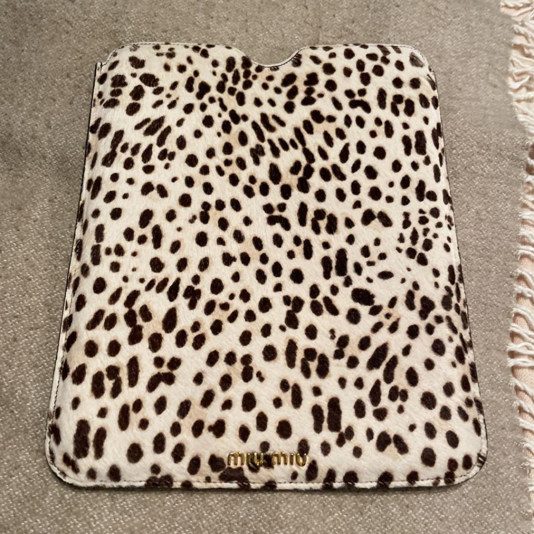 ミュウミュウ　iPadケース