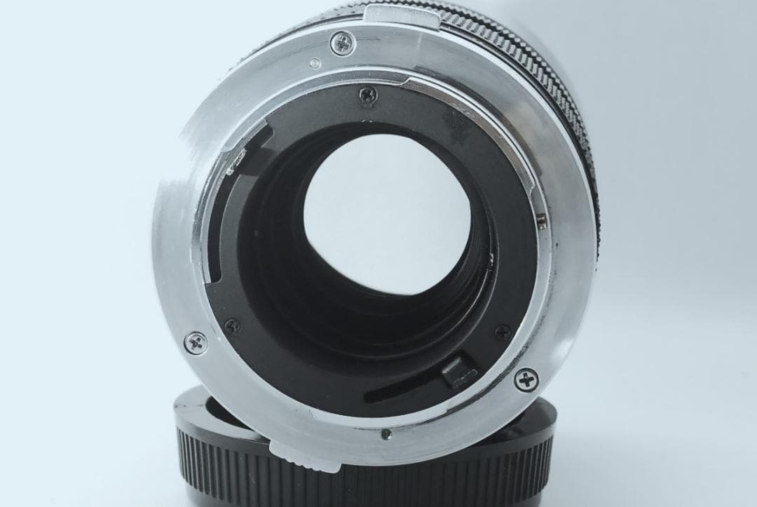 OLYMPUS OM-SYSTEM 135mm F2.8 望遠レンズ