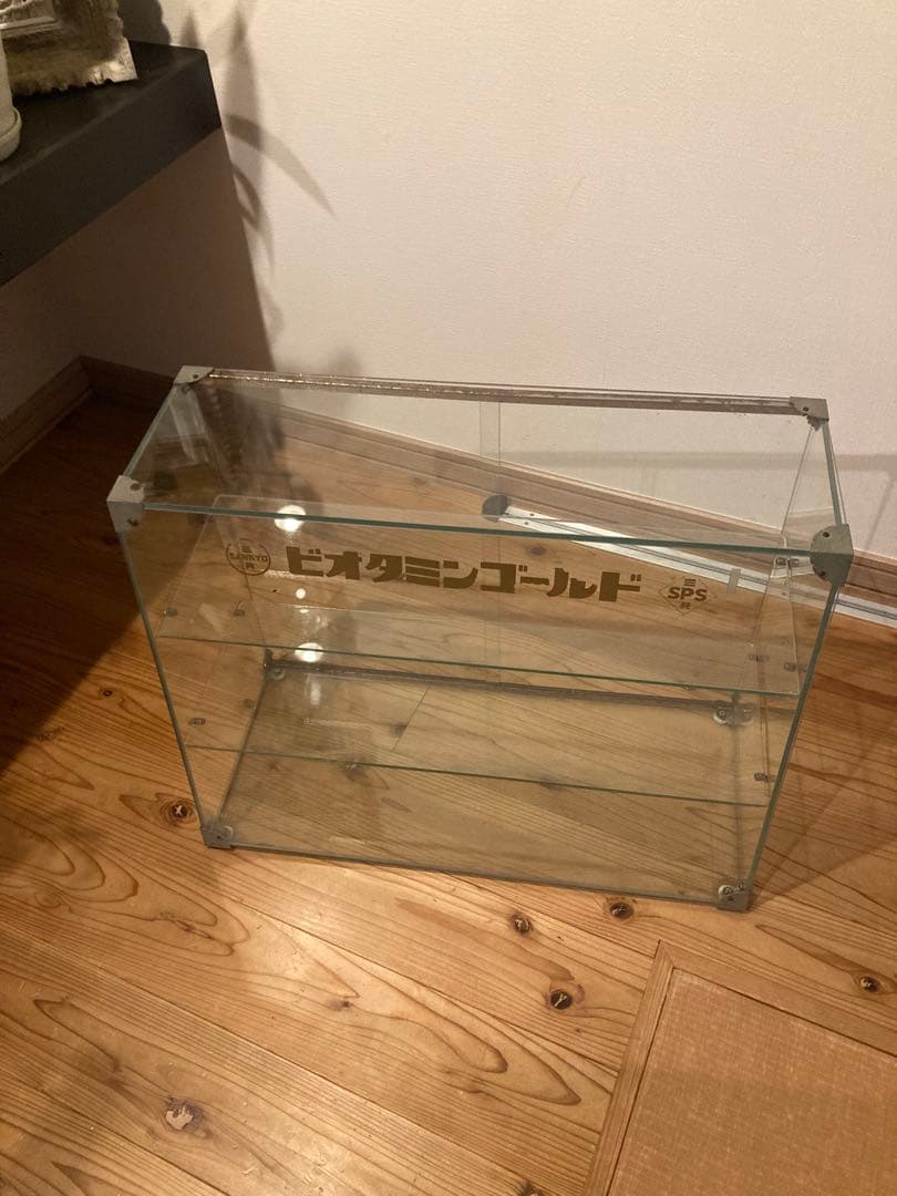 昭和レトロ　ガラスショーケース中棚2段 SANKYO 希少雛壇　背面引戸状態良好