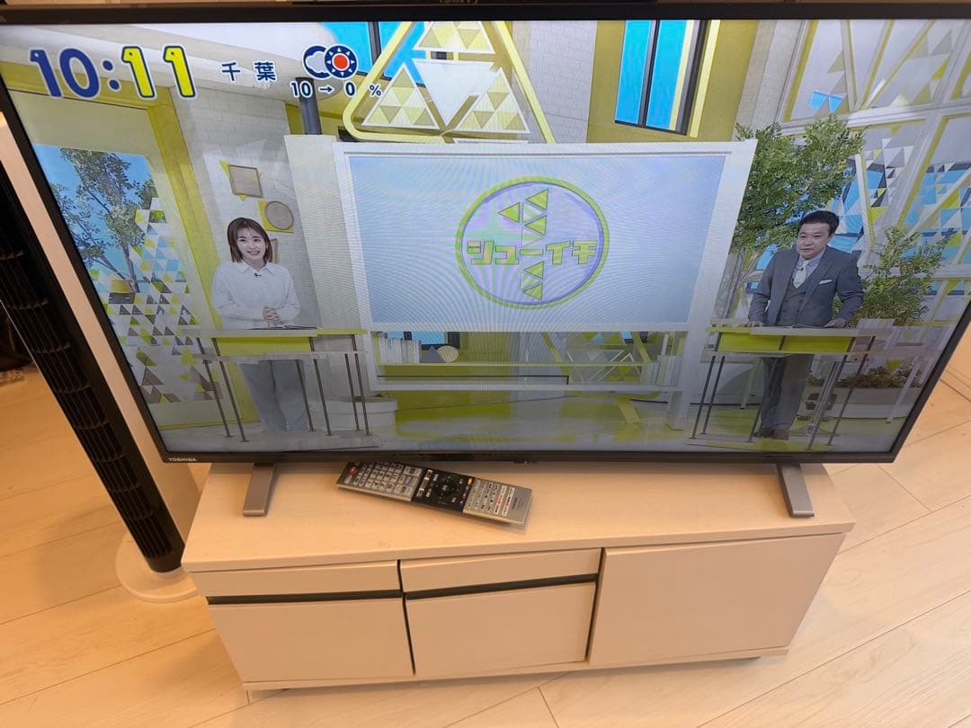 美品40型テレビ　23年製TOSHIBA 40V34 、40インチ液晶テレビ