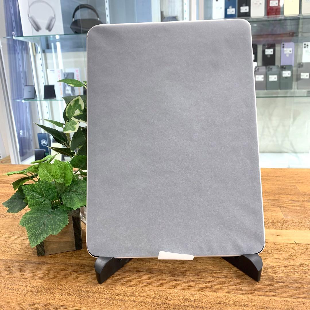 iPad Air 第5世代　新品