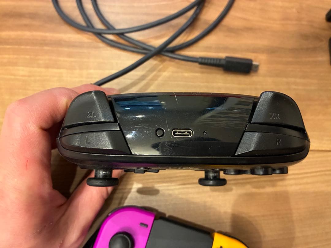 ぽ*こ様 Nintendo Switch 本体 ネオンイエロー・ネオンパープル