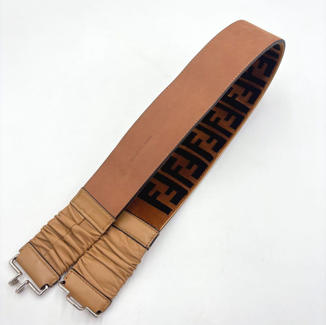 FENDI フェンディ ズッカ ベロア×レザー ベルト レディース ブラウン