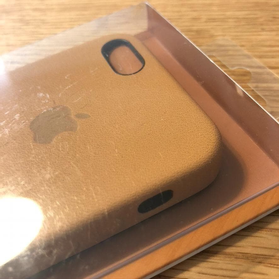 新品未開封Apple純正品iPhoneSE純正ケース茶色 イタリアンレザー 革