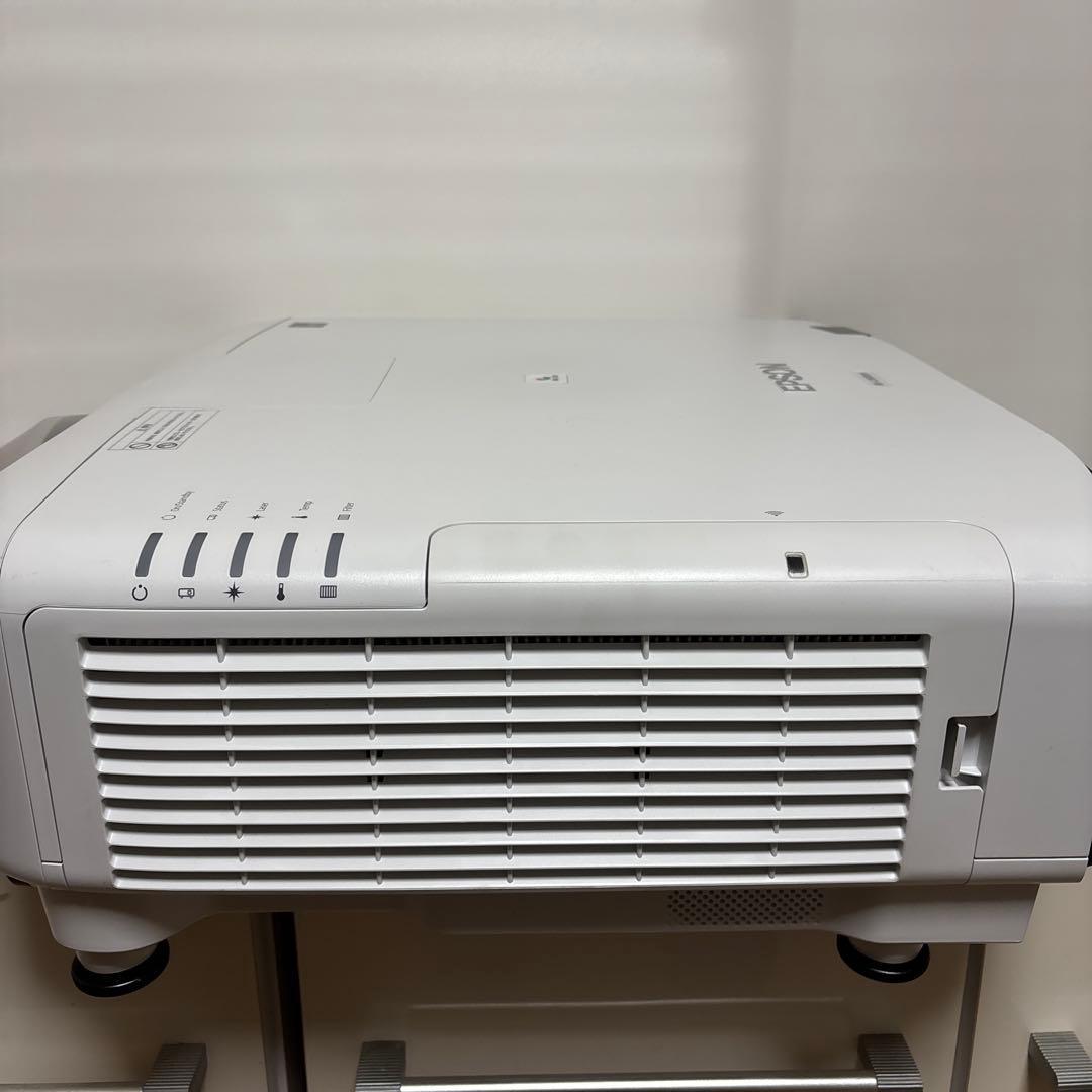 EB-L1500UH・12,000lm／1483Hレンズ付きELPLU04