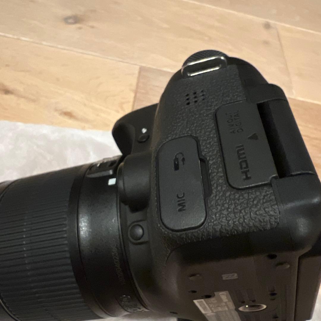 Canon EOS 8000D EF-S 18-55 STM キャノン1230回