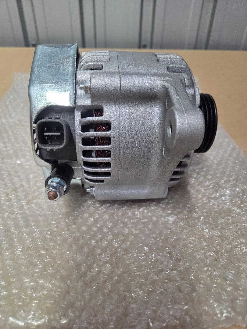 ダイハツ オルタネーター 27060-B2030 リビルト品 未使用
