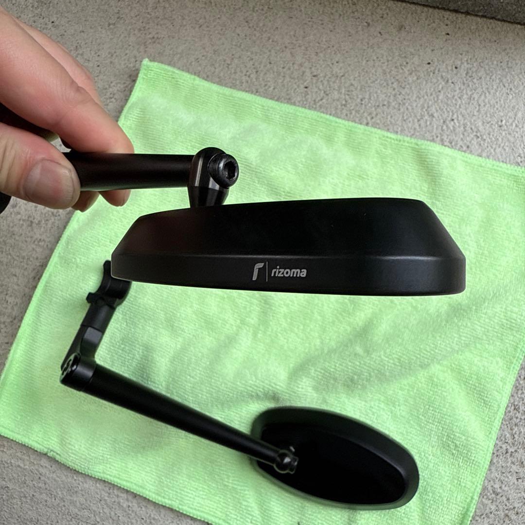 rizoma ダイナミック　BS080バイクミラー 2個セット