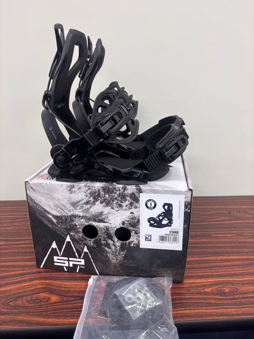 新品未使用24-25 SP binding Core ME サイズS ブラック