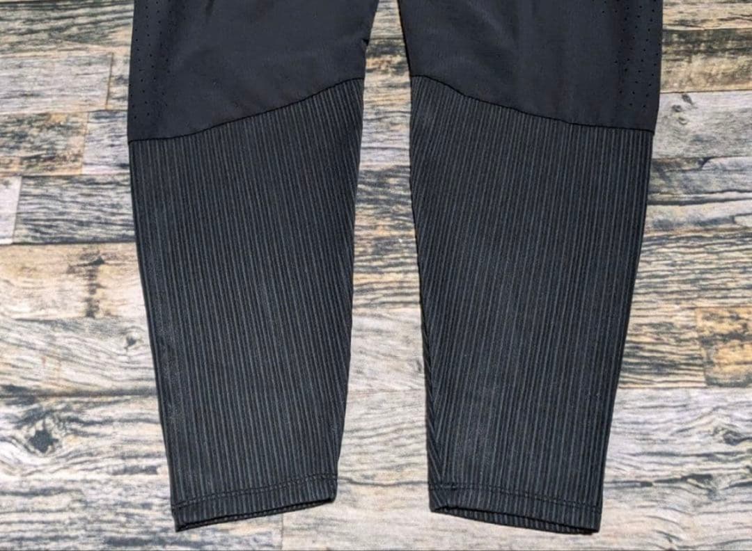 期間限定値下　XL ナイキ エアロスイフト ADV ジョガーパンツ 1.5万 黒