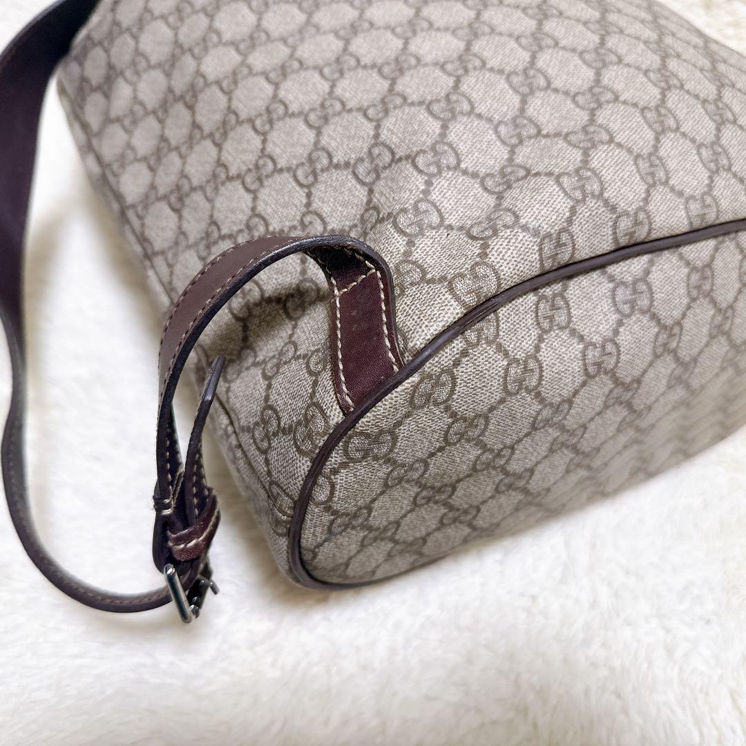 2301 希少美品✨GUCCI 大容量 リュック GG PVC 巾着型 ブラウン