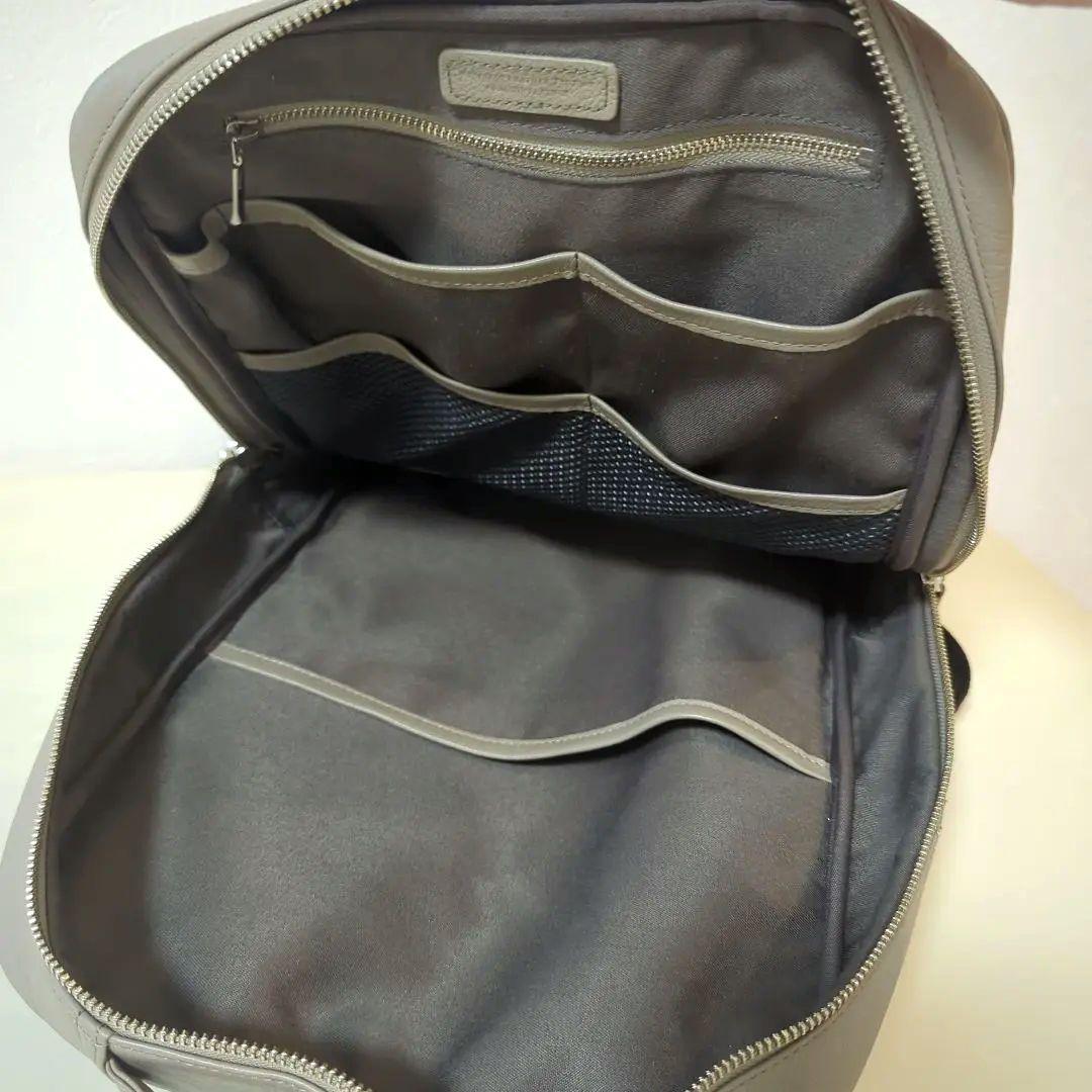 ビジネスレザーファクトリー　LIB ビジネスバックパック　スリム