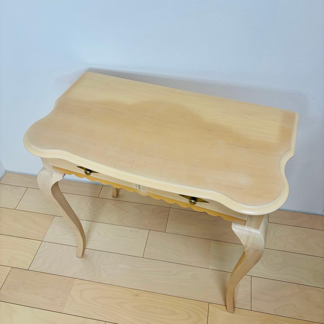 LYNN HOLLYN リンホーリンドレッサー 台　送料込み