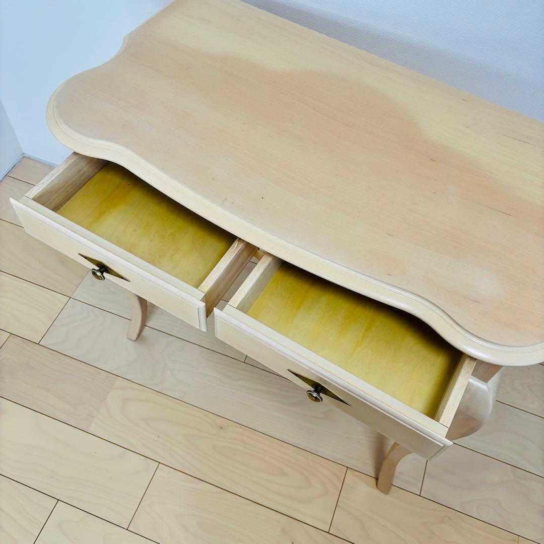 LYNN HOLLYN リンホーリンドレッサー 台　送料込み