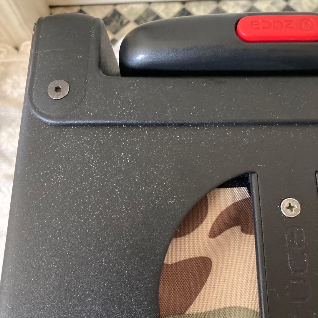 ズーカZUCA 座れるキャリーバッグ カモフラージュ柄 キャリーカート 35L