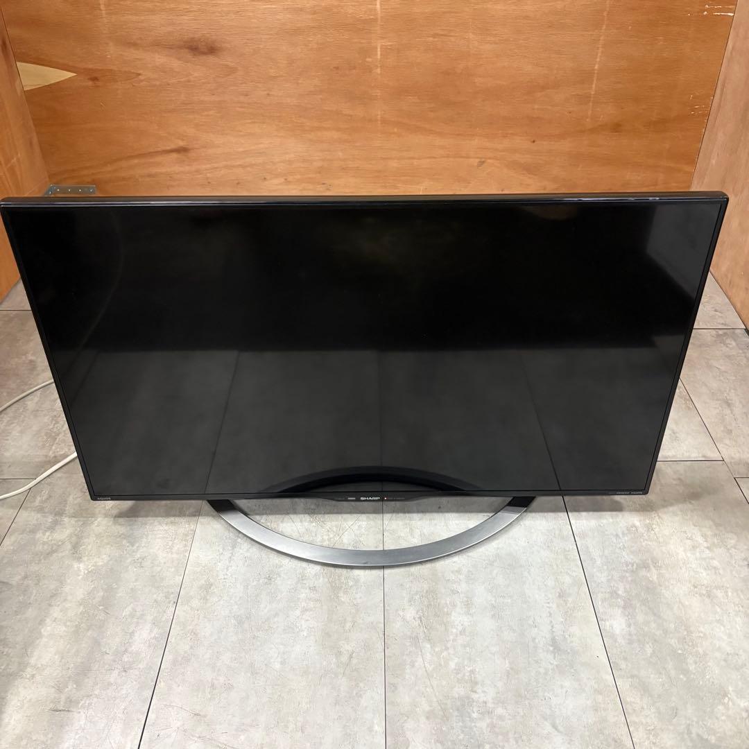 一都三県限定　配送無料　4K液晶テレビ　SHARP シャープ　40インチ