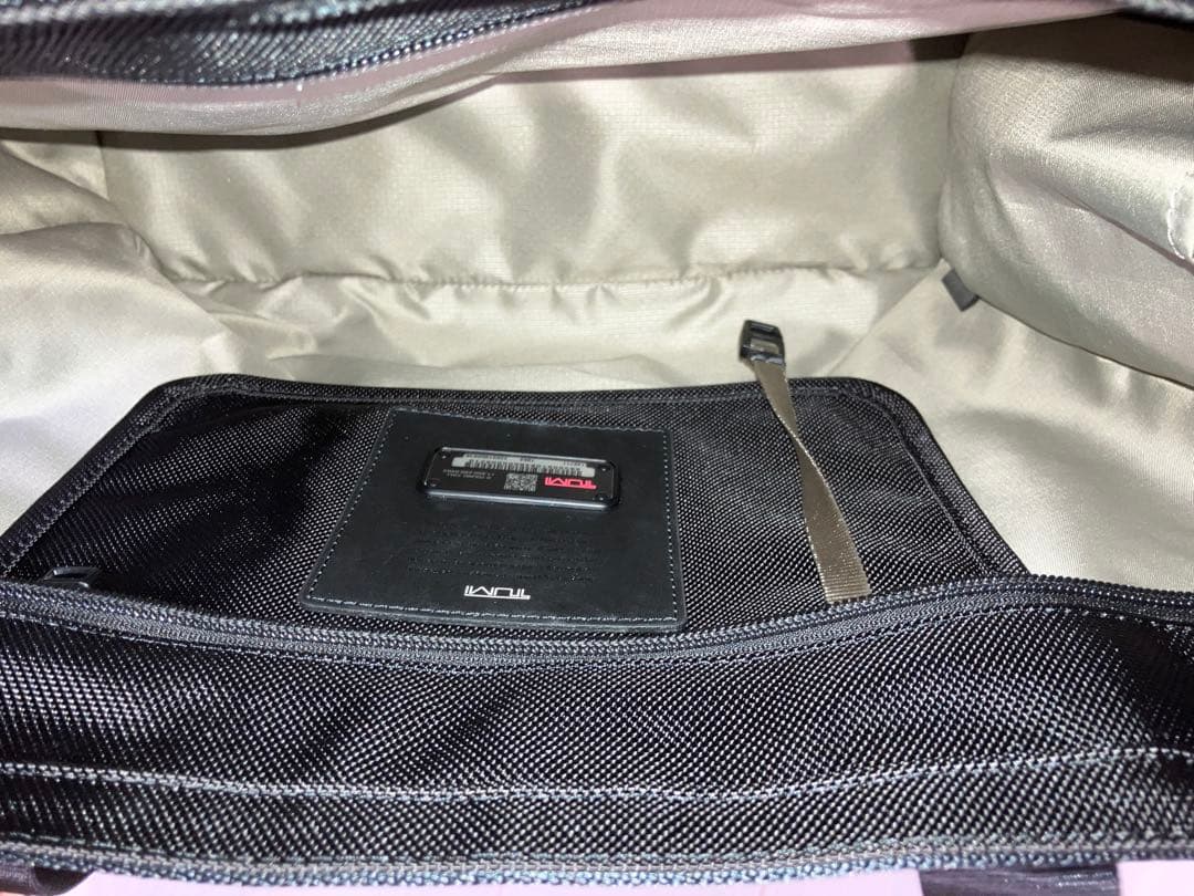 TUMI グリーンレーベルリラクシングの別注型トートバッグ