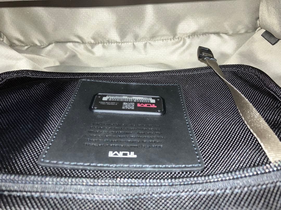 TUMI グリーンレーベルリラクシングの別注型トートバッグ