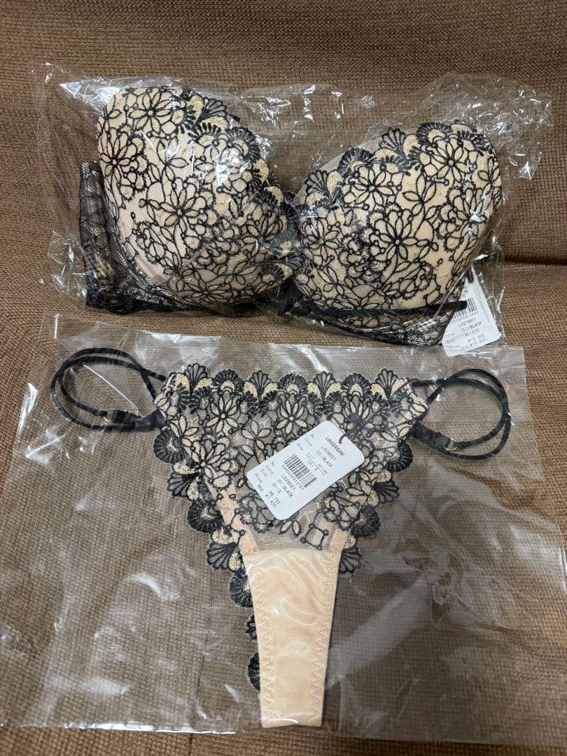 値下げ× LINGERIEAM 2026年 福袋 E70 ラヴィ姉妹高級ブランド