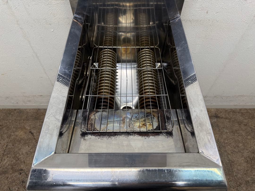 タニコー　ガスフライヤー　都市ガス　２０１８年製　厨房　飲食店　TGFL-35C