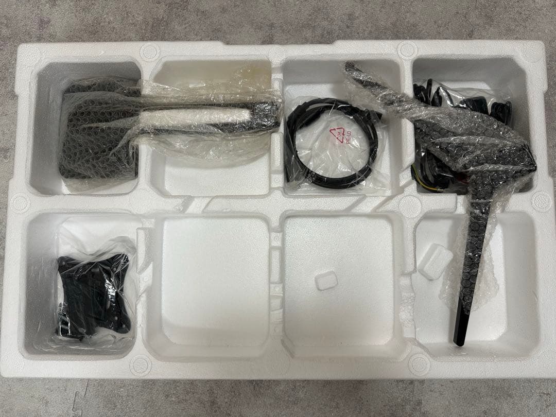 ゲーミングモニター32インチ リモコン付