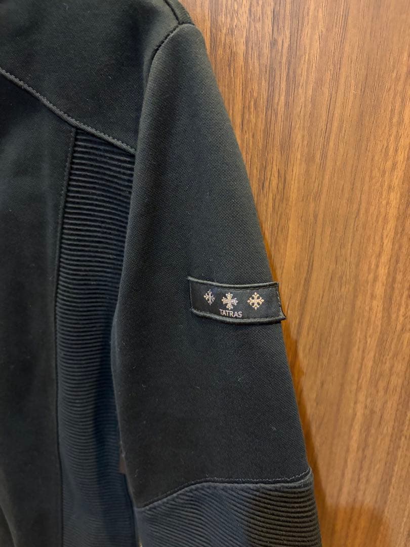 【希少】 TATRAS VARESE ジャージブルゾン ロゴ ブラック 03