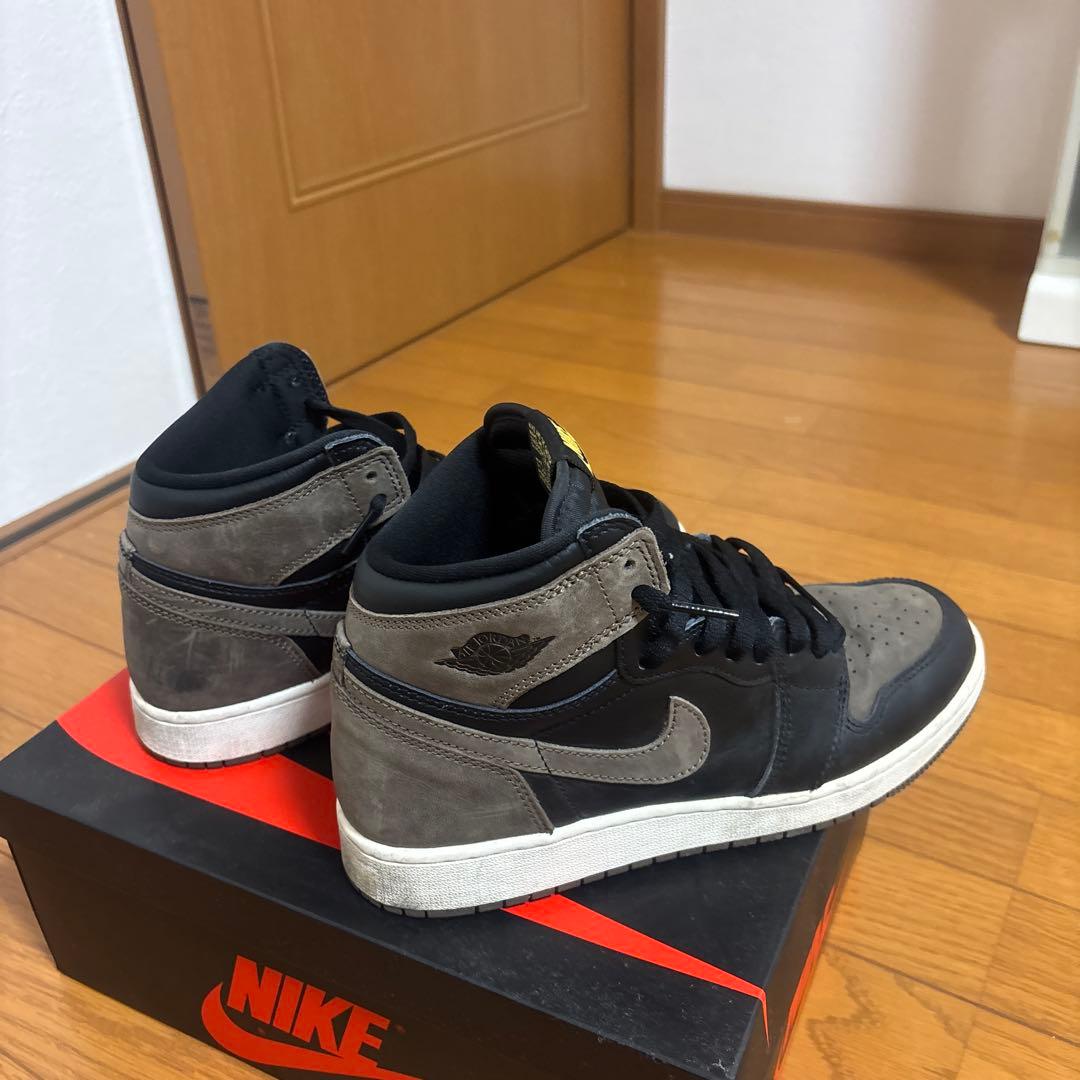 NIKE Air Jordan 1 ハイカット ブラック/グレー