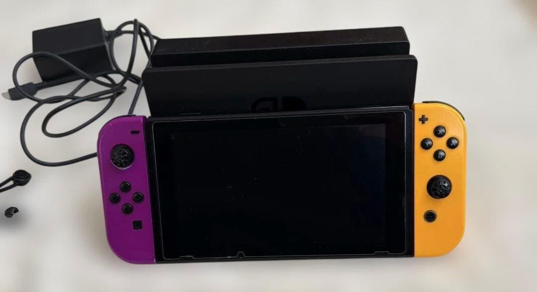 Nintendo Switch 本体 ジョイコン　セット