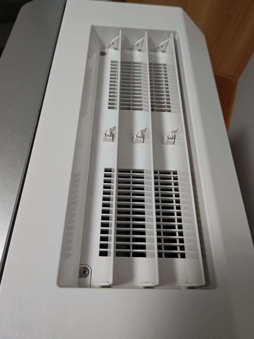 Panasonic　ジアイーノ １８年製 F-JDL50　塩タブレット付（少量）