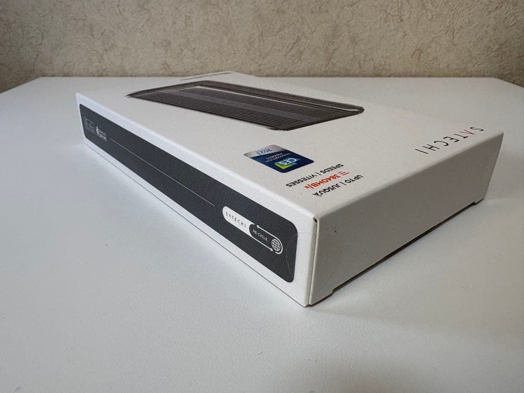 【未開封品】SATECHI USB4 NVMe SSD Pro エンクロージャー