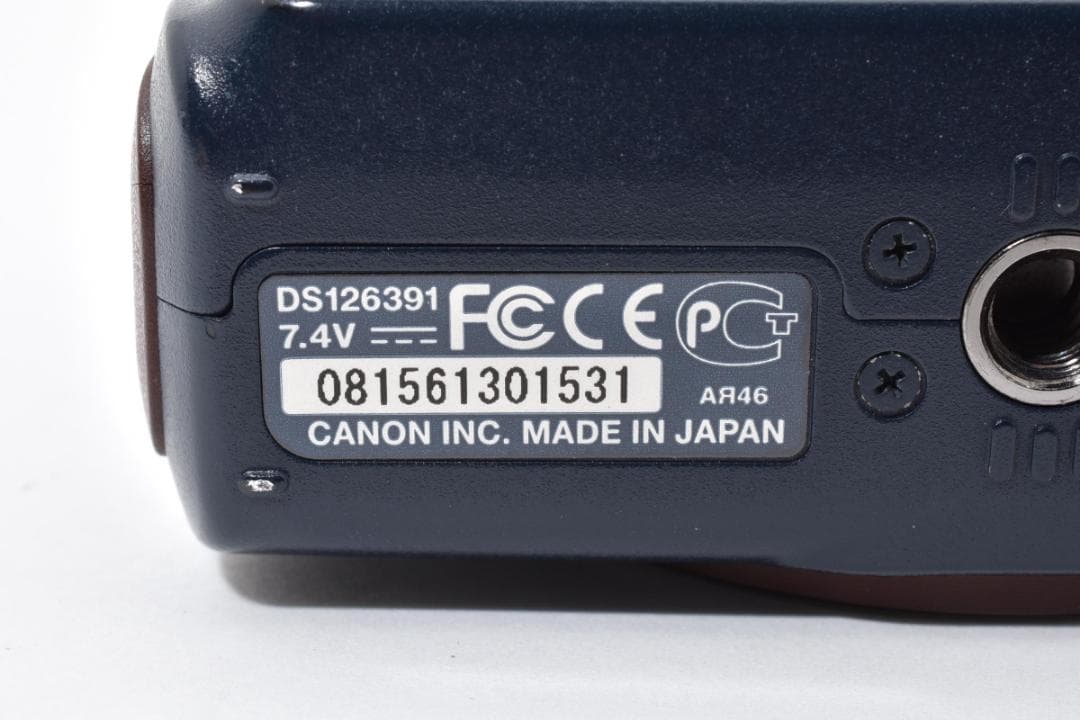 ★極上品★キヤノン EOS M ベイブルー 元箱付き #1507