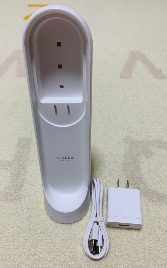 ステラボーテ　レーザー＆EMSリフトブラシPRO