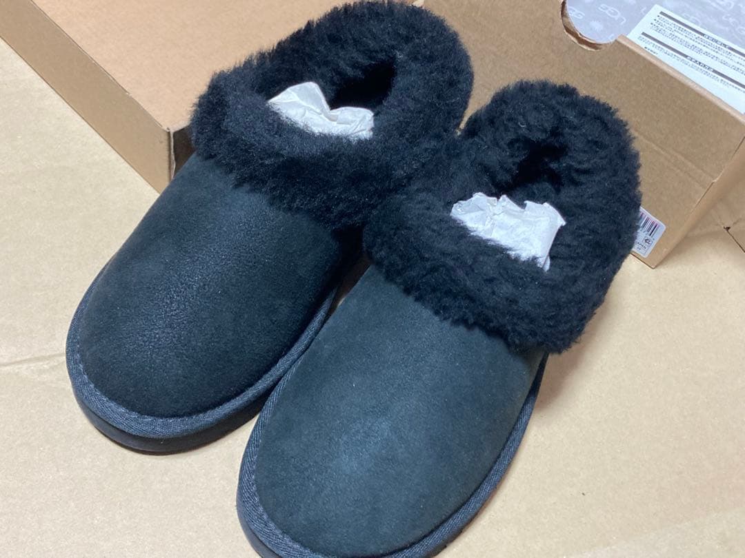 UGG W NITA ブラック 7サイズ　24cm